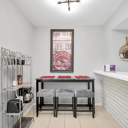 Appartamento Unique Heights 1Br Apt Sleeps 4 Houston Esterno foto