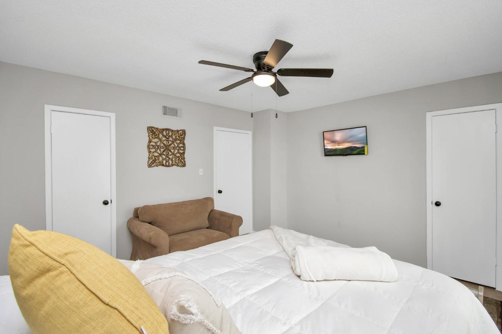 Appartamento Unique Heights 1Br Apt Sleeps 4 Houston Esterno foto